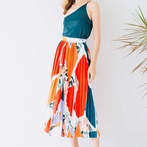 Chicwish Sunny Oasis Pleated Maxi Skirt Small